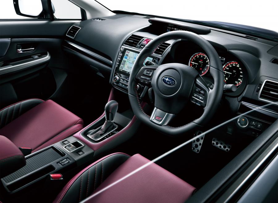 Интерьер Subaru Levorg STI Sport 2017 года  (фото 16 из 16)